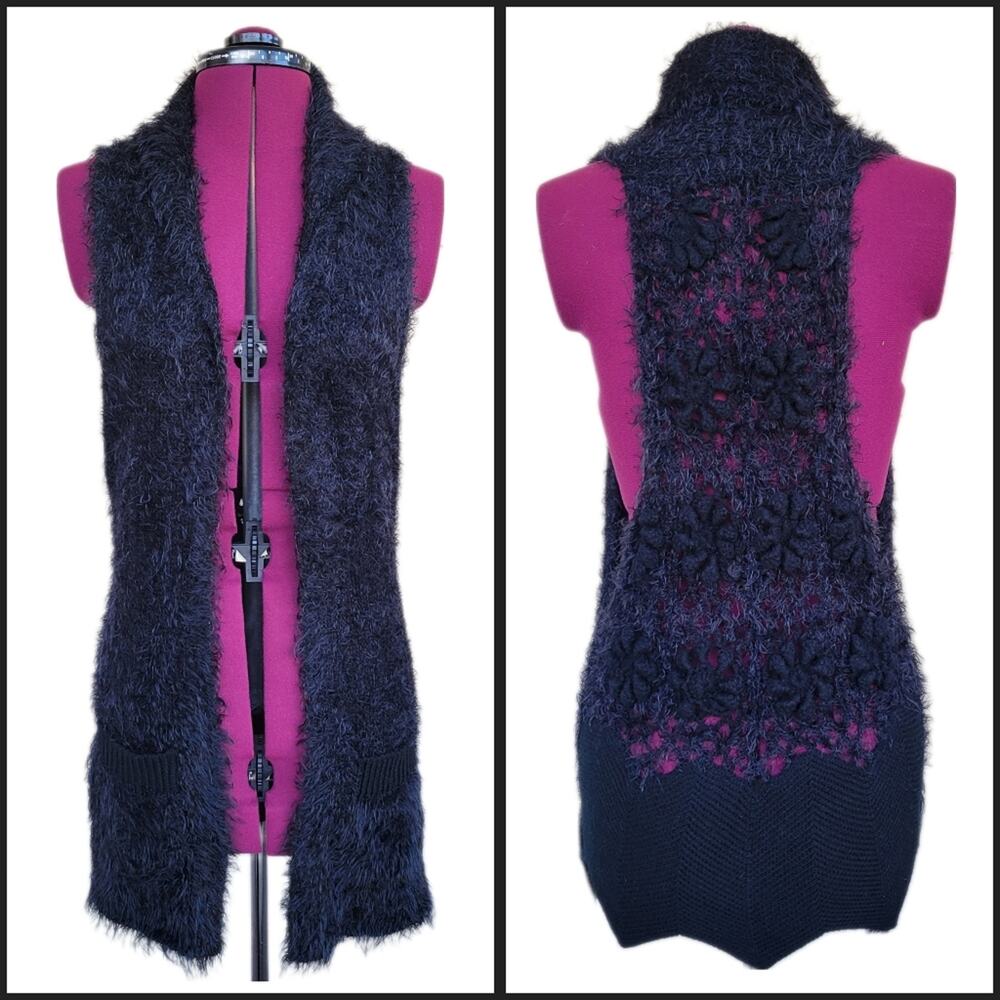Lumiere Black Faux Fur Floral Crochet Long Open Sweater Vest with Pockets sz S